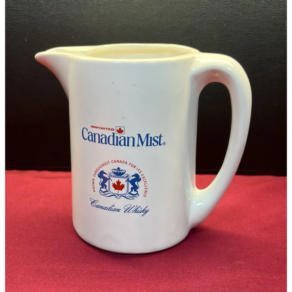 Vintage‎ Canadian Mist Canadian Whiskey Water Pitcher